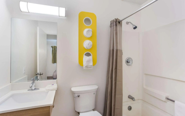 Motel 6 Jacksonville, FL - South