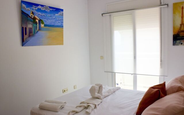 Seaview Fuengirola Apartment by JITKey