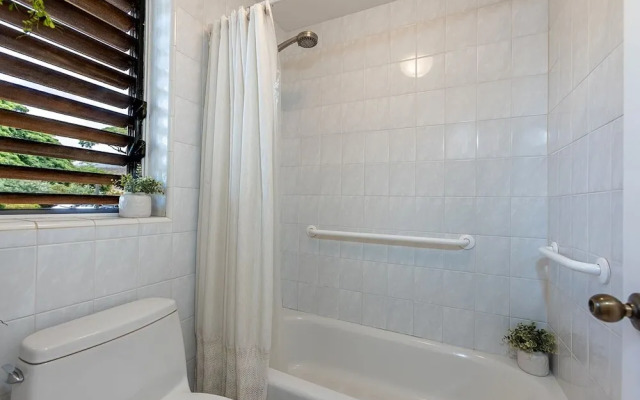 Wailea Ekolu 1608 1 Bedroom Condo