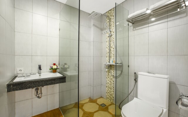 Puri Saron Hotel Baruna Beach Cottages
