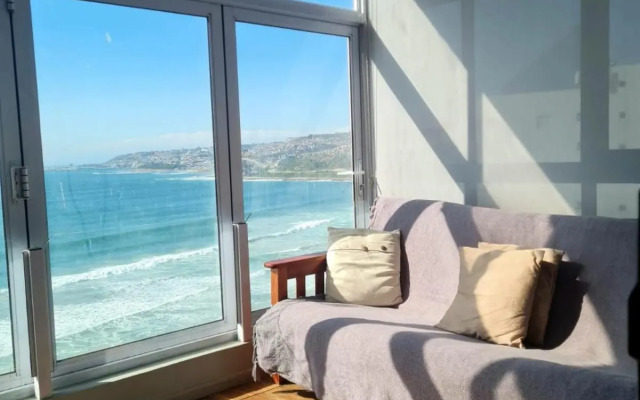 Point Village Accommodation - Ocean Two 42