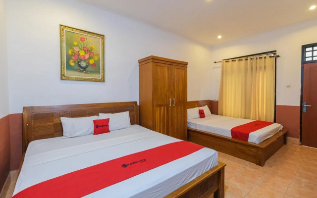 RedDoorz @ Ocean 2 Gili Trawangan