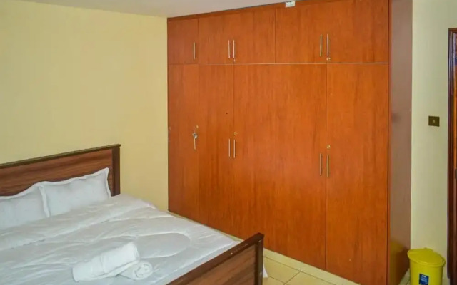 Lux Suites Lay Canon Apartments Ngara