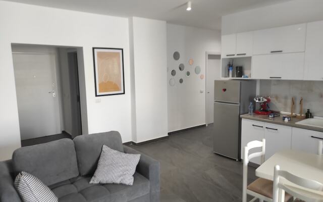 Seafront Apartment in Durres