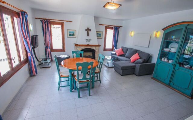 Buenavista - holiday home with private swimming pool in Benissa