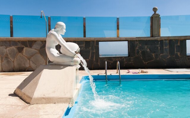 Beach Front Apartment Las Burras Aquarius 9