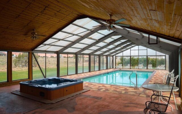 Broken Spur Inn & Steakhouse