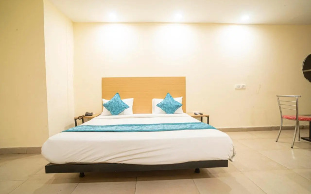 Red Coral Hassanpur by OYO Rooms