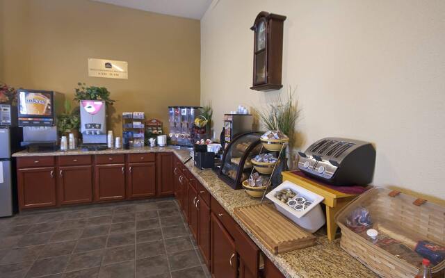 Best Western Taylor Inn