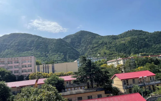 MeihaoHotel TerraCottaWarriorsHuaqing