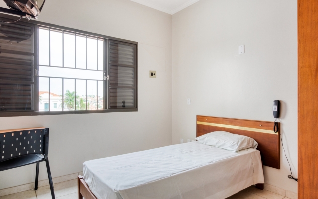 Luar Plaza Hotel