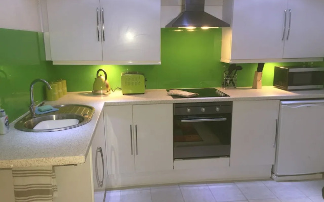 Zip Cottage Sleeps 2-3 Climb Snowdon zip World