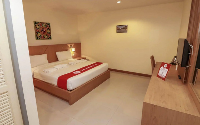 NIDA Rooms Patong Silk House