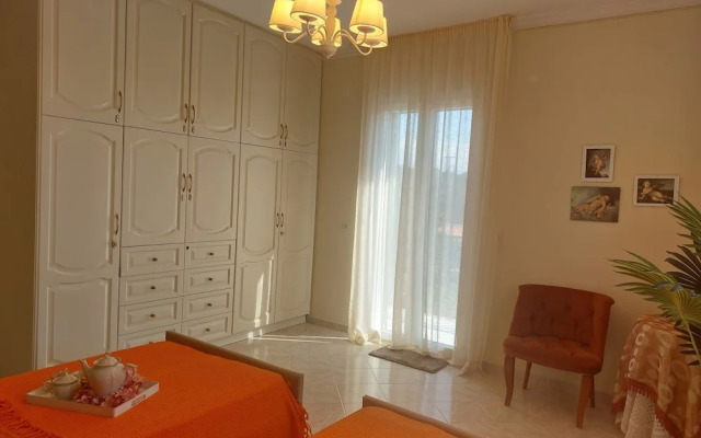Ariadni Sea View Apartment