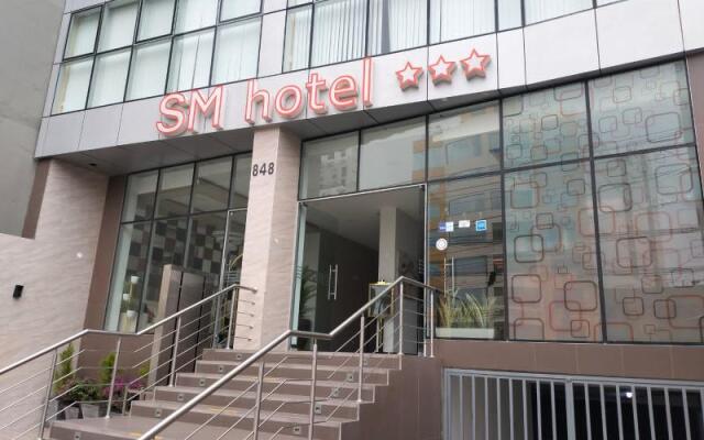 Sm Hotel Plus