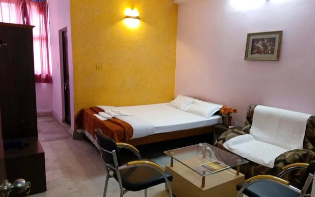 OYO 7321 Hotel Lord Shiva