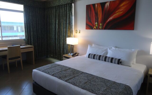 Bird of Paradise Hotel
