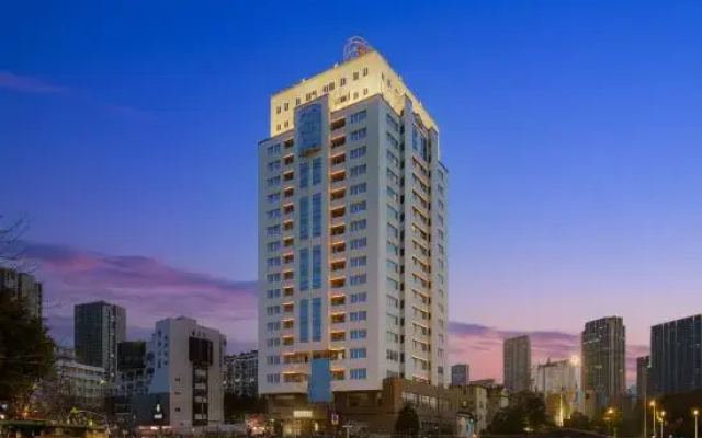Mai Peng Hotel (Qingguo Lane, Changzhou Railway Station)