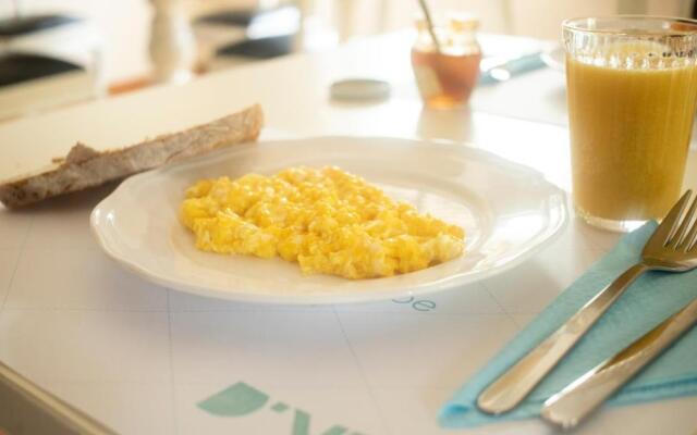 D'Vine Country House