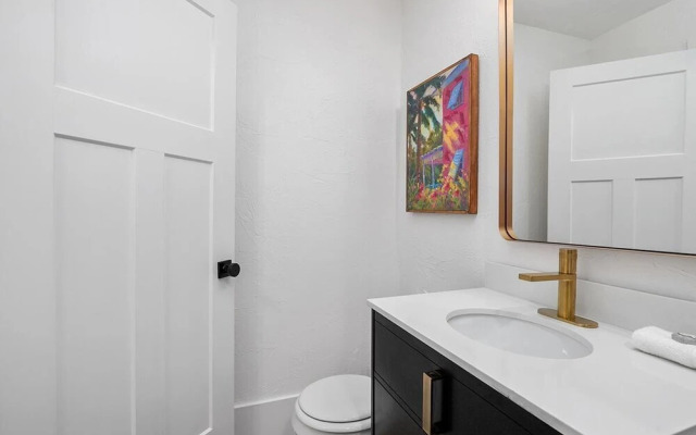 Saugatuck Harbor House