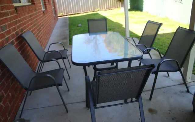 Wagga Showground Villas