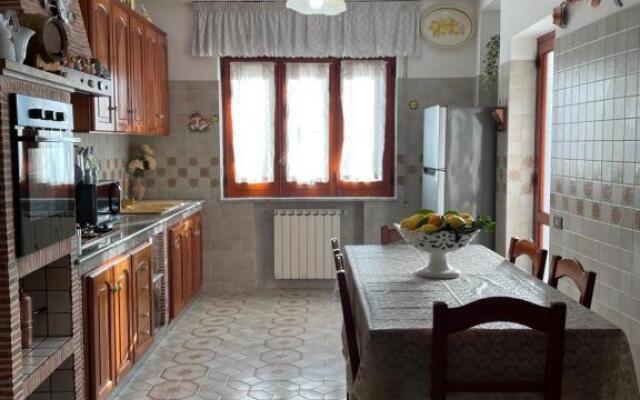 LOREN HOUSE, relaxing location with seaview