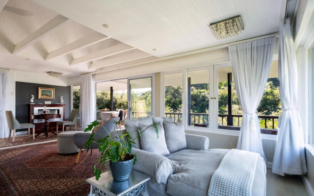 Prana Lodge