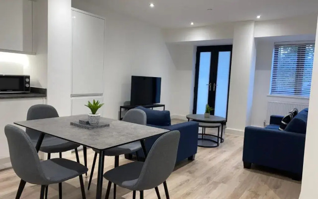 Roomotel - Broadoaks Apartments