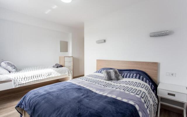 Apartment near City of Arts 2