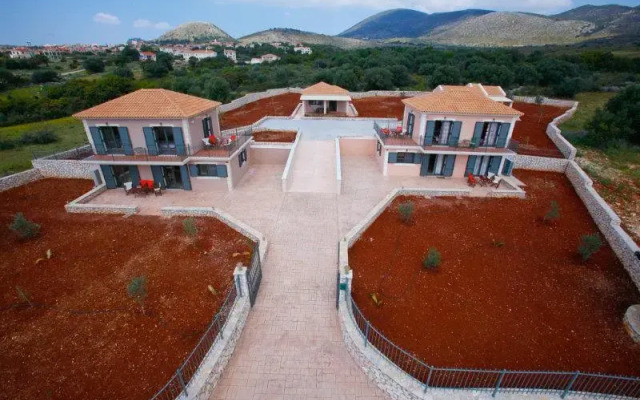 Korallis Villas
