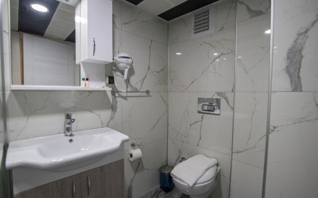 Emilia Hotel