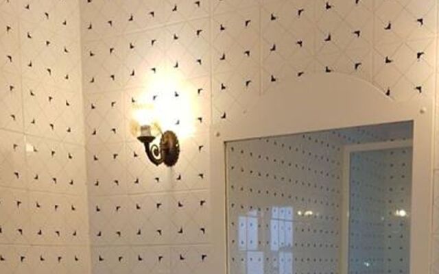 Saki Alaçatı Otel & Meyhane