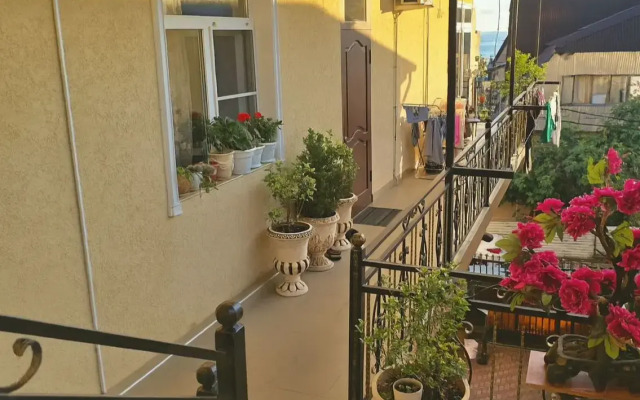 На Православной 14В