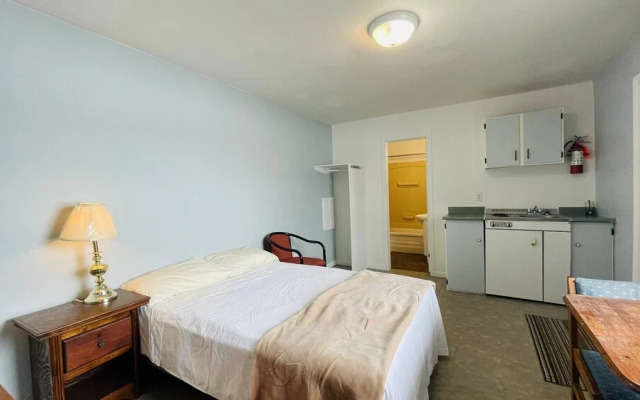 Summerside Motel