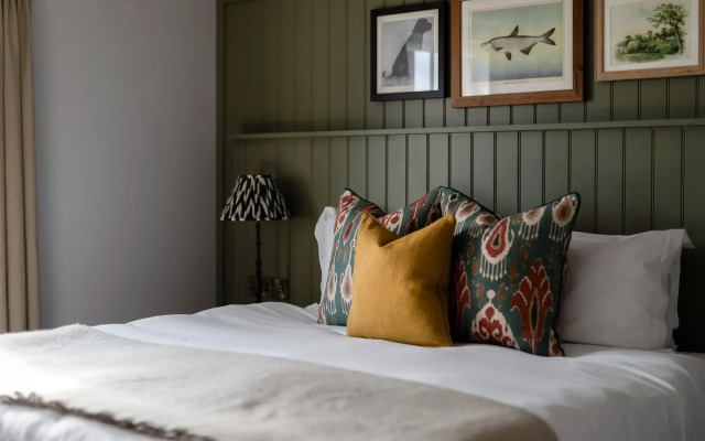 The Bridge Hotel