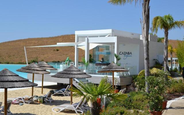 AL-1514 - 3 bedrooms Apartment