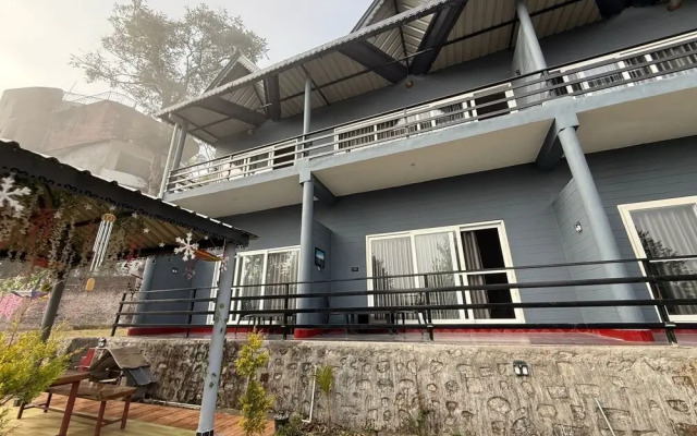 Maakot Homestay