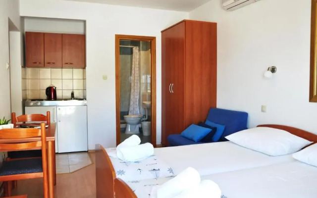 Sunrise Apartments and Studio Apartments