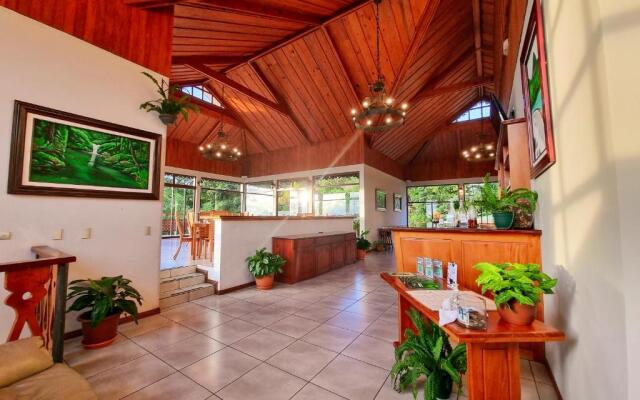 Ficus Sunset Suites