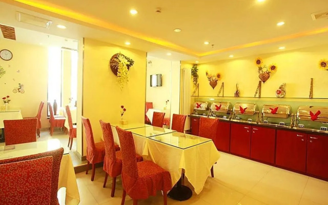 Hanting Express Shenyang Zhanxi