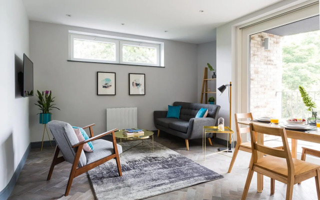 Farnborough Boutique Apartments By Flying Butler