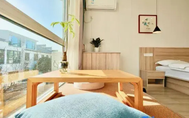 Xiao Die Qian Xun Hostel