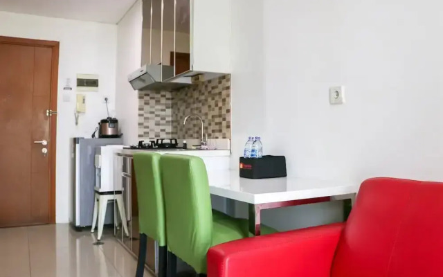 Great Location And Comfy 1Br Apartment Woodland Park Residence