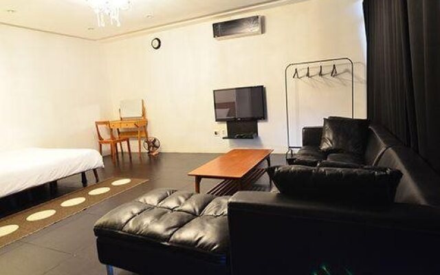 Ganghwado (Seokmodo) Club Poc Pension (Building B)