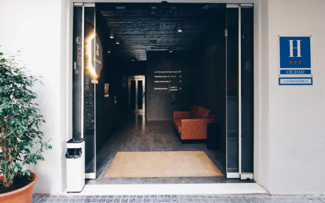 Málaga Premium Hotel