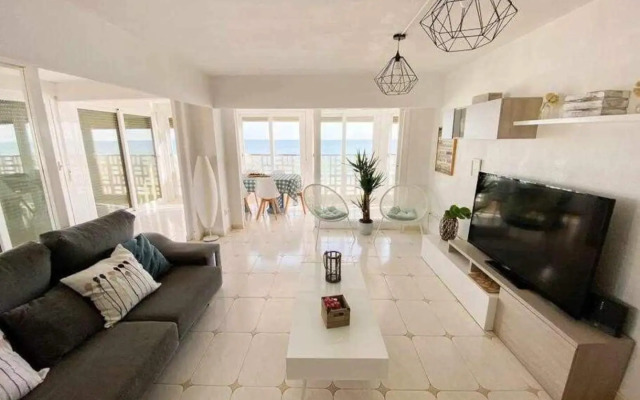 COSY FLATS 1ª LINEA VISTAS ESPECTACULARES