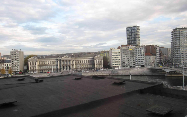 Kennedy - Studio 1st Floor - ZEA 39151