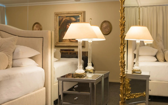 Moon Shadow Luxury B&B