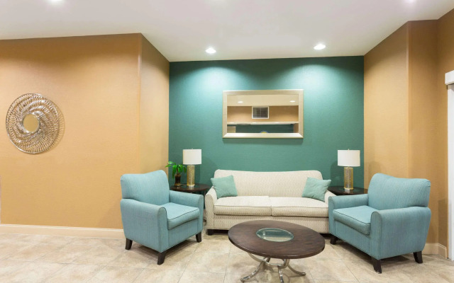 Holiday Inn Express & Suites Palm Coast I95 by IHG