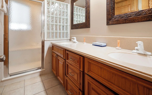 Cinnamon Ridge 1-141